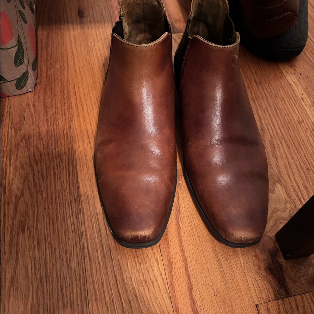 Florsheim Chestnut Leather Ankle Boots